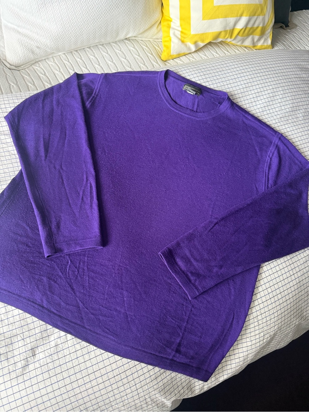 Banana Republic Purple Crewneck 100% xtra fine Merino Sweater